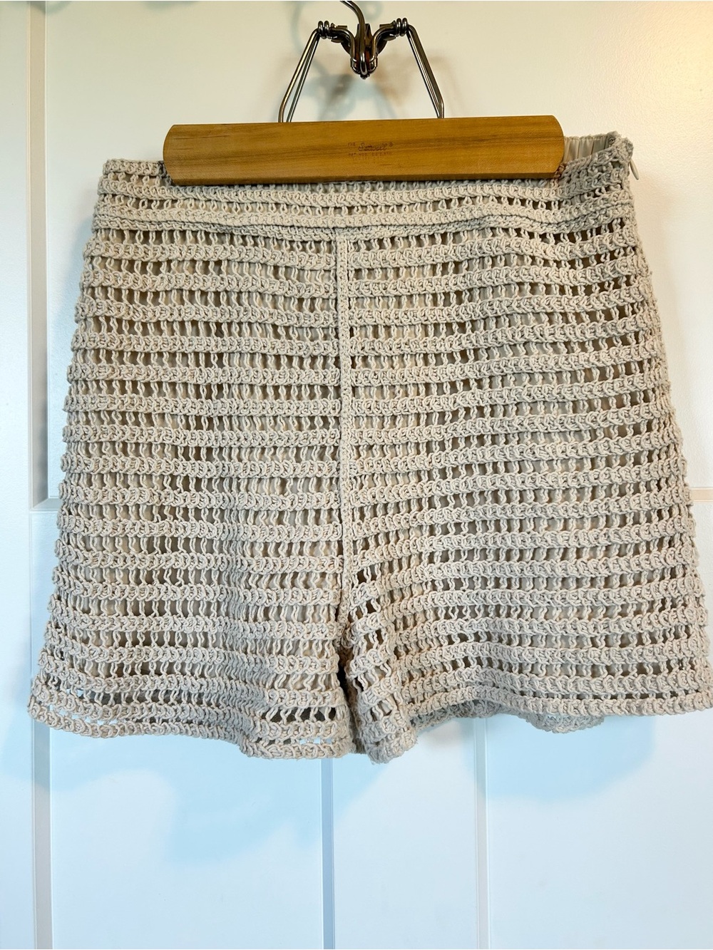 Skies Are Blue Cream Crochet Knit Shorts Lined Boho Festival High Waist Small